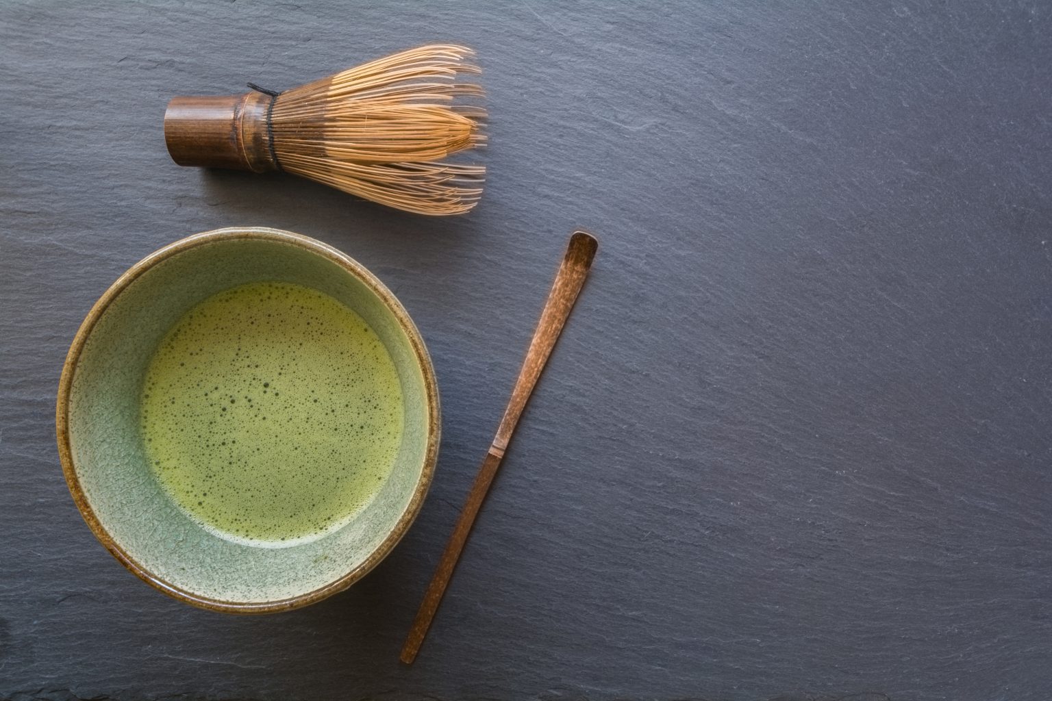 Bowl Of Matcha With A Chasen 000061582538 Xxxlarge